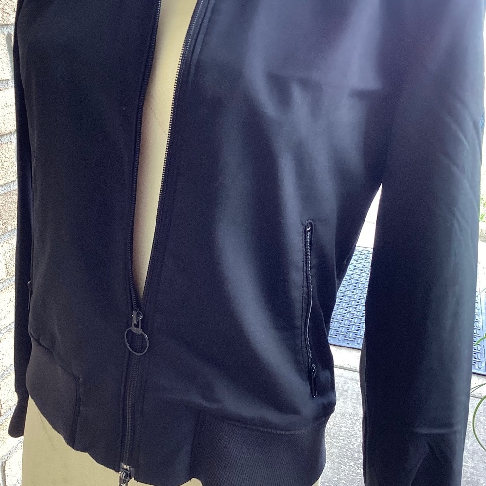 Woman Columbia jacket sz. S  Black